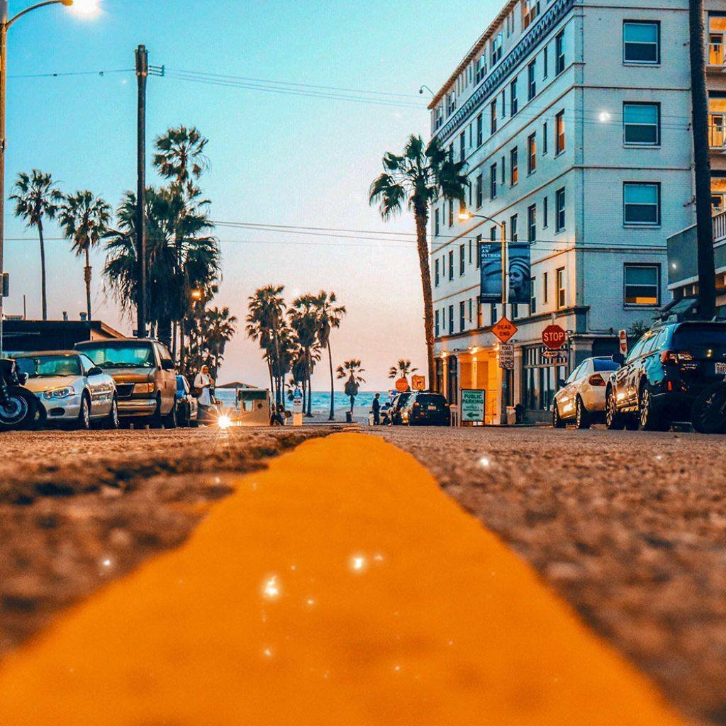 Rent a Car in Ring Road & New Developments – Lahore